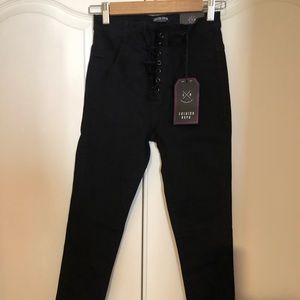 Fashion Nova size 26/S new black jeans / leggings